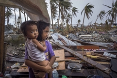 How Canadian youth can help contribute to humanitarian relief in the Philippines